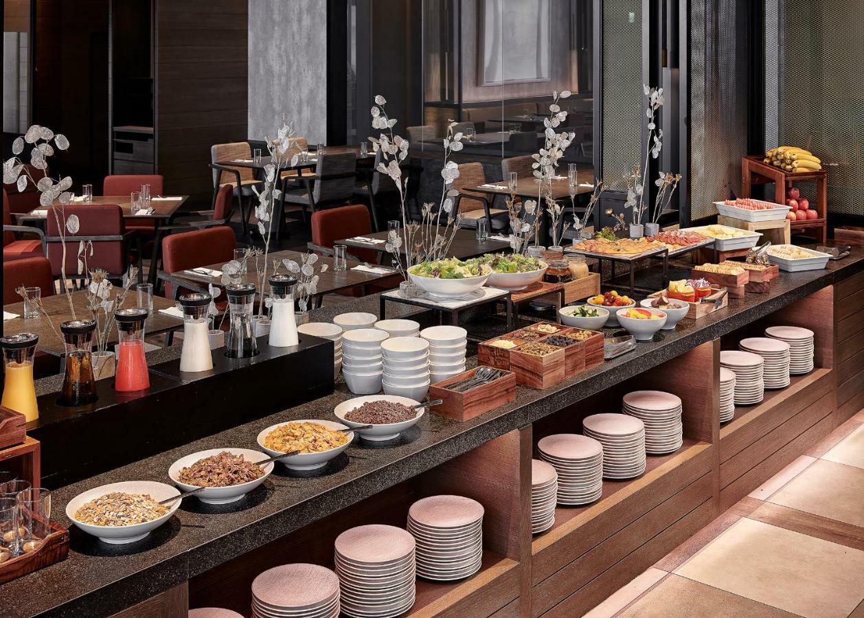 Mu Jiaoxi Hotel Екстер'єр фото A buffet at a hotel